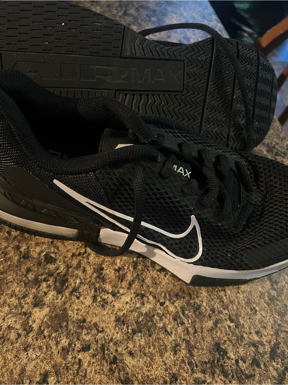 Nike Men’s Black and White Athletic Air Max Sneakers
